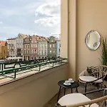 Loggia Apartment