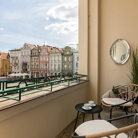Loggia Apartment