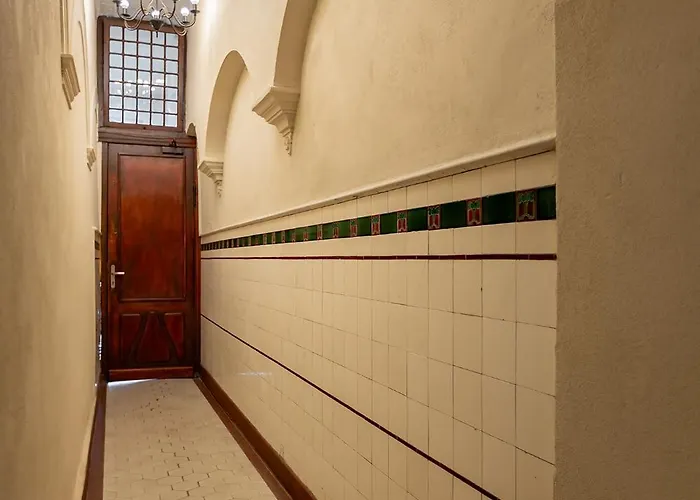 Loggia شقة بوزنان